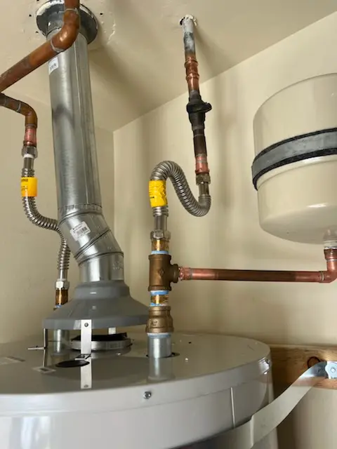Water heater installation and plumbing repair in Southlake